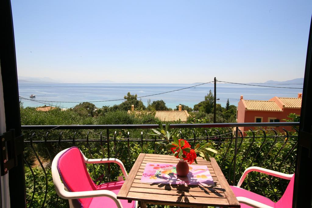 Alex-Giannis Apartments, Barbati Exterior foto